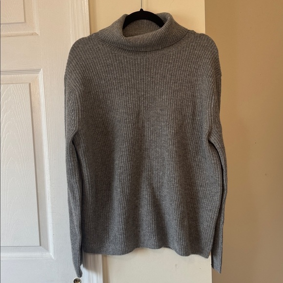 Quince Mongolian cashmere sweater - Picture 3 of 7